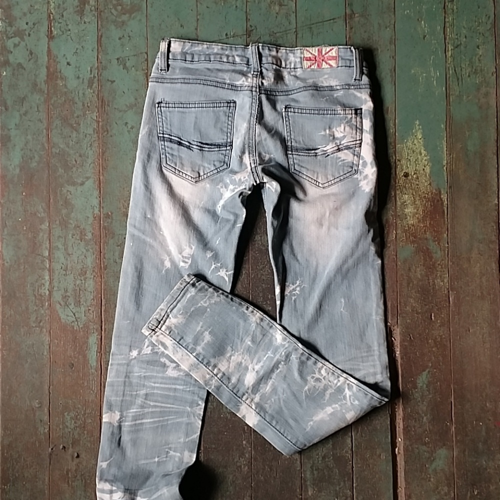 Machine tie dye jeans